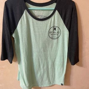 Hurley 3/4 length tee shirt